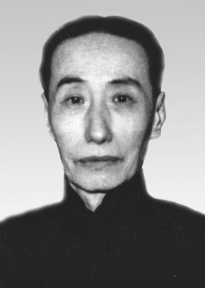 突出呈现京剧专业的历史脉络和办学优势