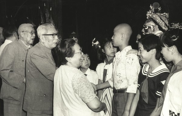 相关阅读1960年12月23日